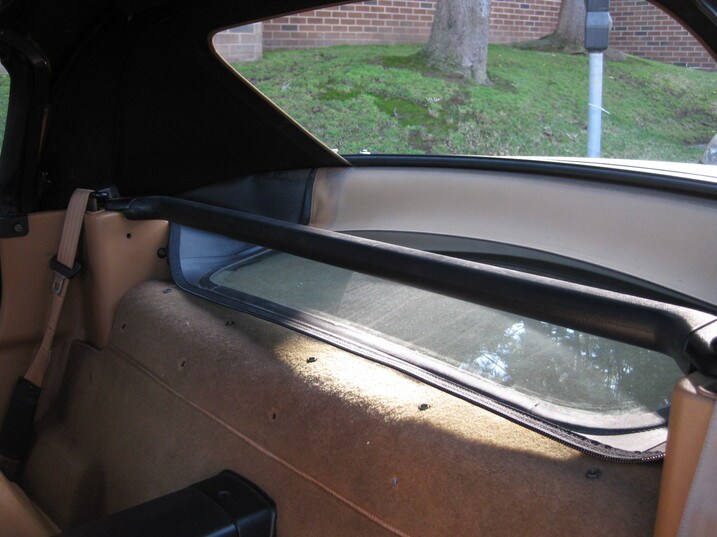 Glass versus Plastic 1997 Mazda MX5 Miata LongTerm Road Test